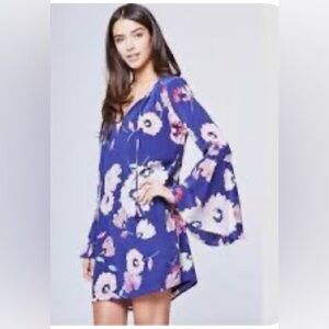 Yumi Kim Floral Silk Bell Sleeve Mini Dress with Tassel Ties Size XS (Fits S–M)